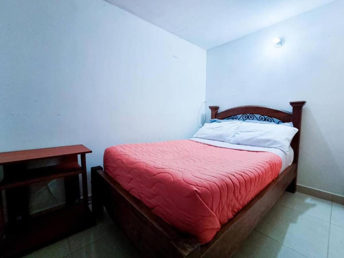 Hostal - Dona Elva A 15 Min Del Aeropuerto Rionegro Zewnętrze zdjęcie